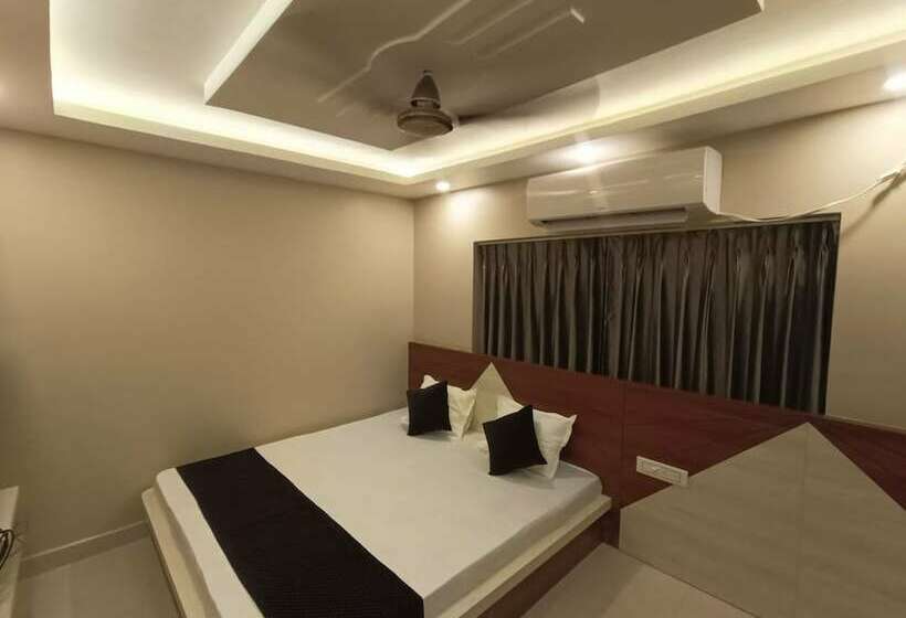 اتاق استاندارد با چشم‌انداز شهر, Goroomgo Marine Blue Swimming Pool Digha