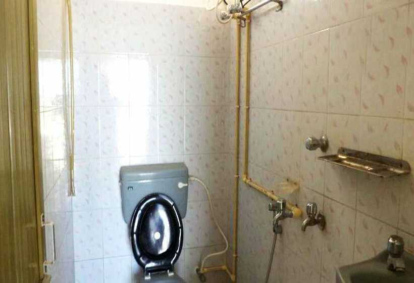 اتاق استاندارد با چشم‌انداز شهر, Goroomgo Marine Blue Swimming Pool Digha