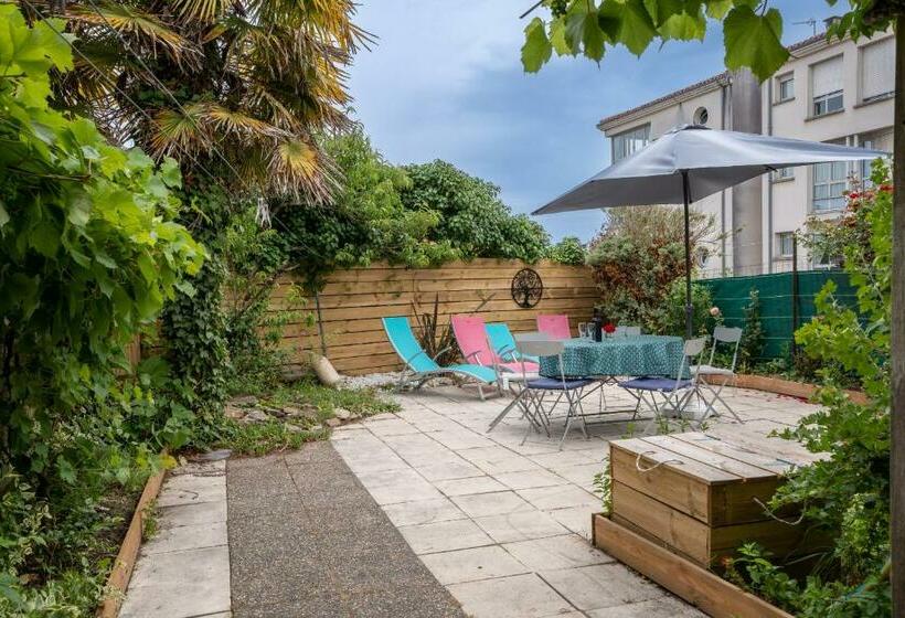 Дом 1 Спальня, Maison Tartifume