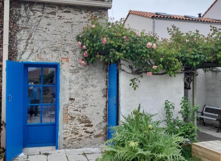 Дом 1 Спальня, Maison Tartifume