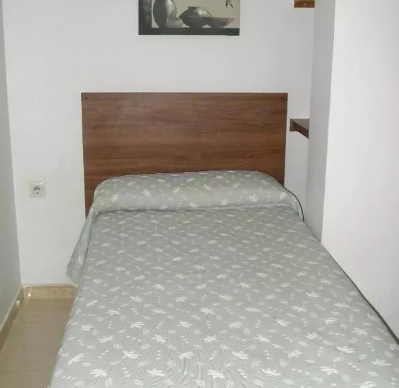 اتاق استاندارد یک تخته با سرویس بهداشتی مشترک, Hostal Margarita