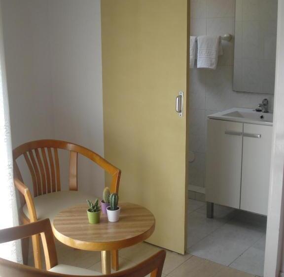 标准间, Hostal Margarita