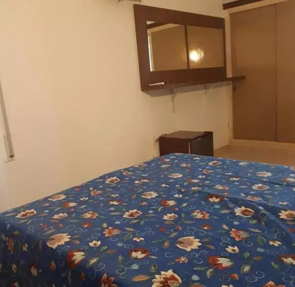 اتاق اکونومی, Hostal Margarita