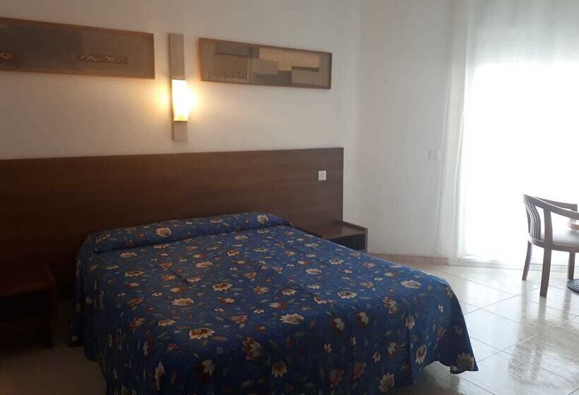 标准单人间共用浴室, Hostal Margarita