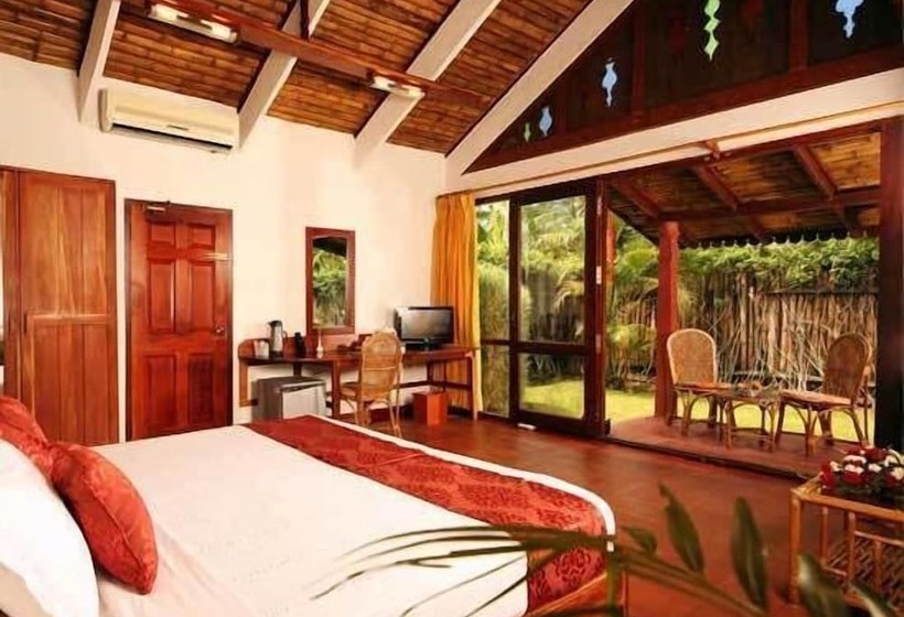 בית, חדר שינה 1, Abad Whispering Palms