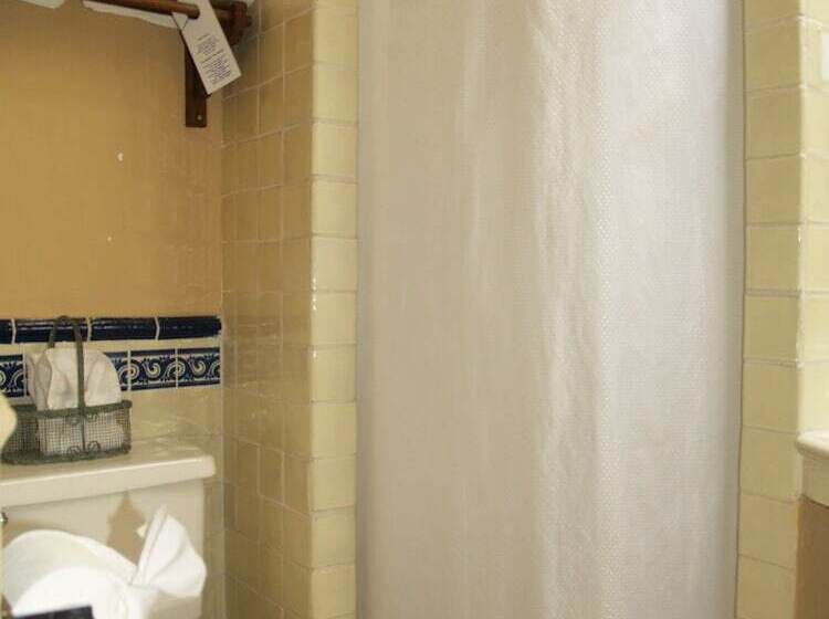 ジュニアスイート, Ana Catalina & Suites