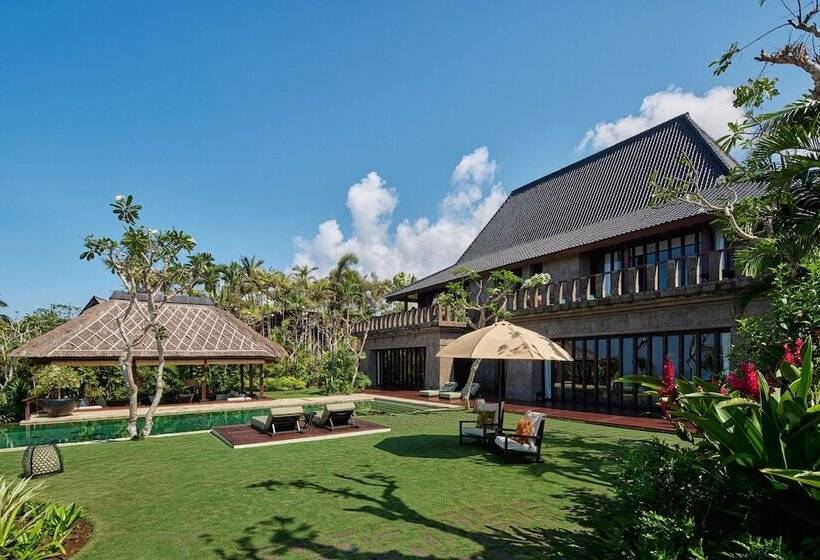 Вилла 2 Спальни Вид на Море, Bvlgari Resort Bali