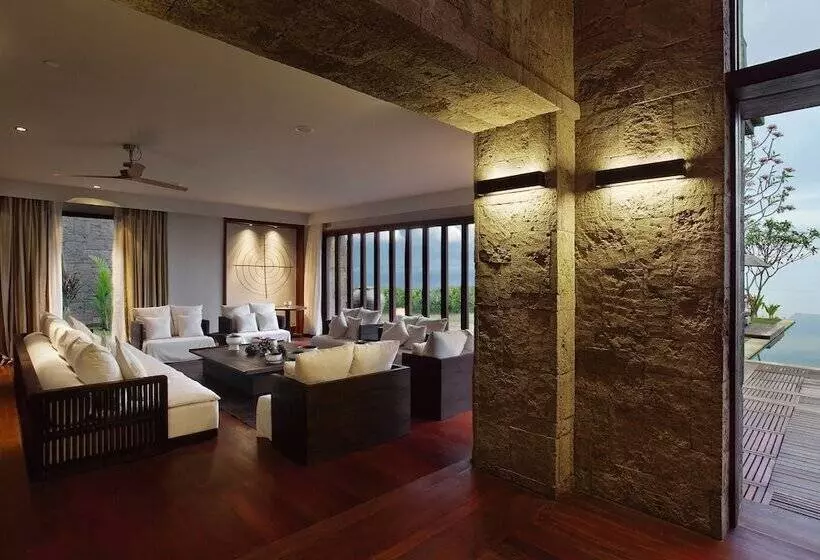 ویلای 2 خوابه با چشم‌انداز دریا, Bvlgari Resort Bali