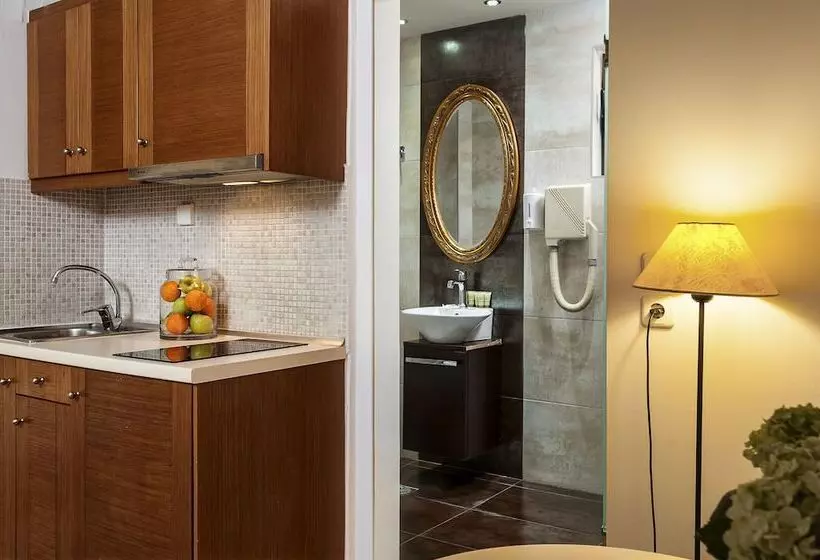 エコノミーワンルーム, Elina Hotel Apartments