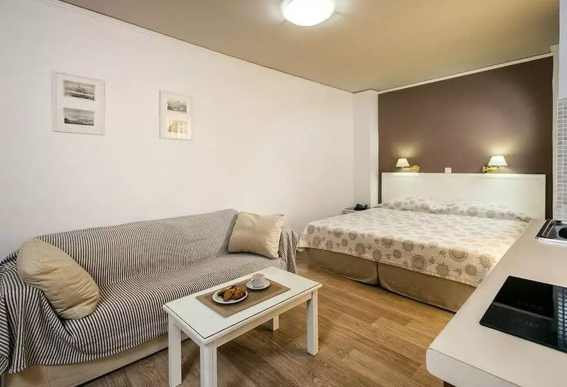 エコノミーワンルーム, Elina Hotel Apartments