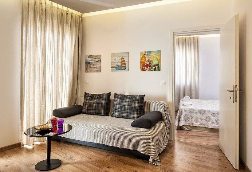 شقة غرفة نوم واحدة مزودة بشُرفة, Elina Hotel Apartments