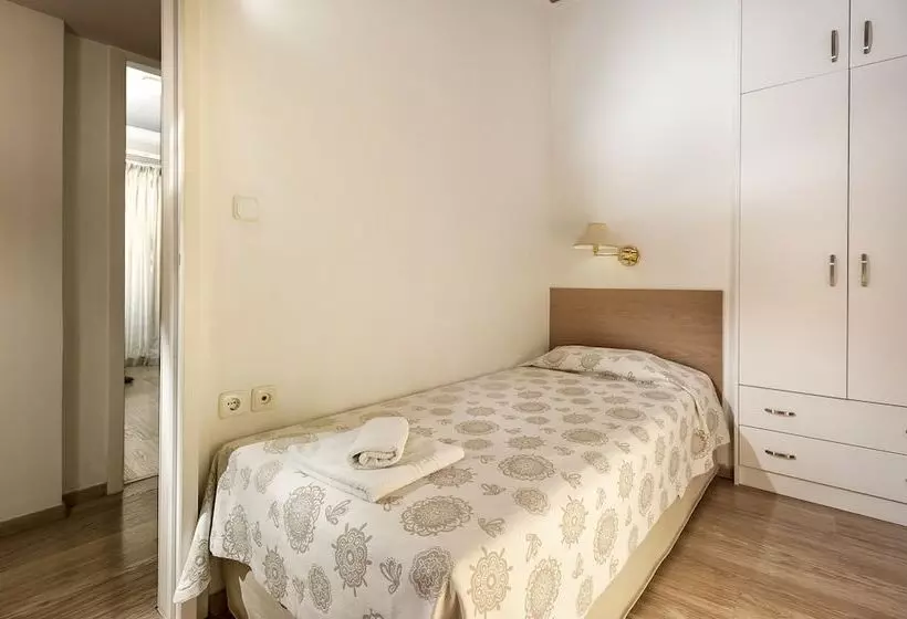 バルコニー付２ベッドルームアパートメント, Elina Hotel Apartments