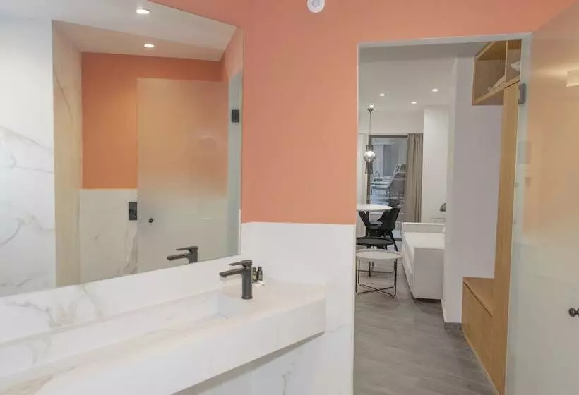 スーペリアスタジオ, Elina Hotel Apartments