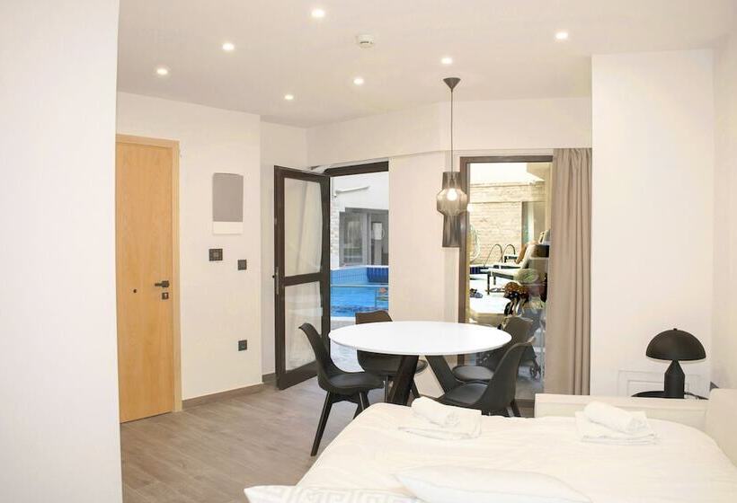 إستوديو سوبيريور, Elina Hotel Apartments