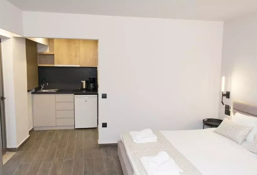 デラックススタジオ, Elina Hotel Apartments