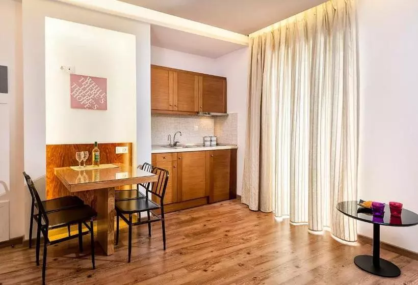 バルコニー付き１ベッドルームアパートメント, Elina Hotel Apartments