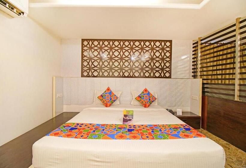 جناح, Fabhotel White Klove Paharganj
