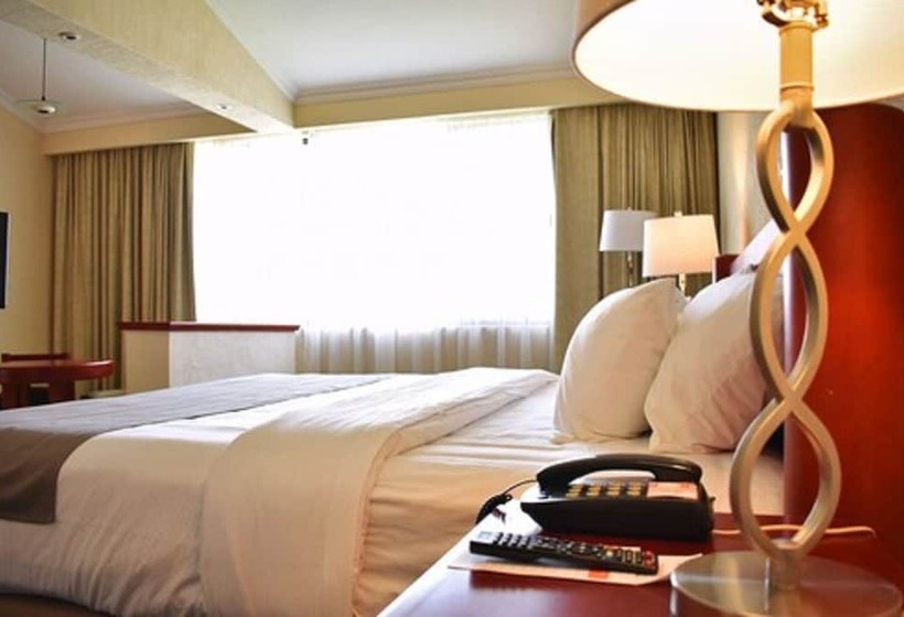 جناح, La Posada Hotel Y Suites