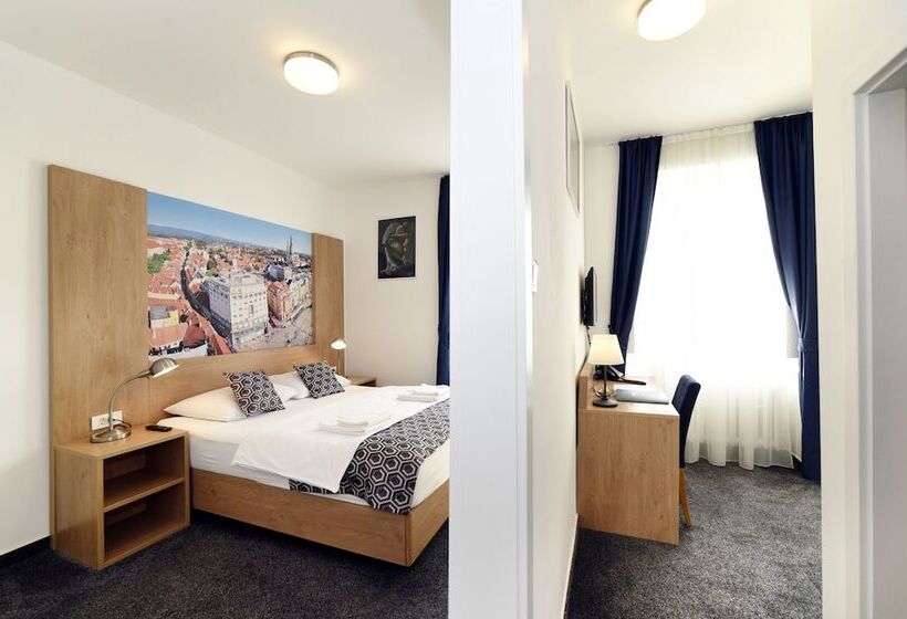 غرفة قياسية ثلاثية, Orient Zagreb