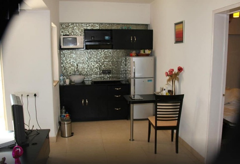 סוויטה אקזקיוטיב, Royal Orchid Golden Suites Pune