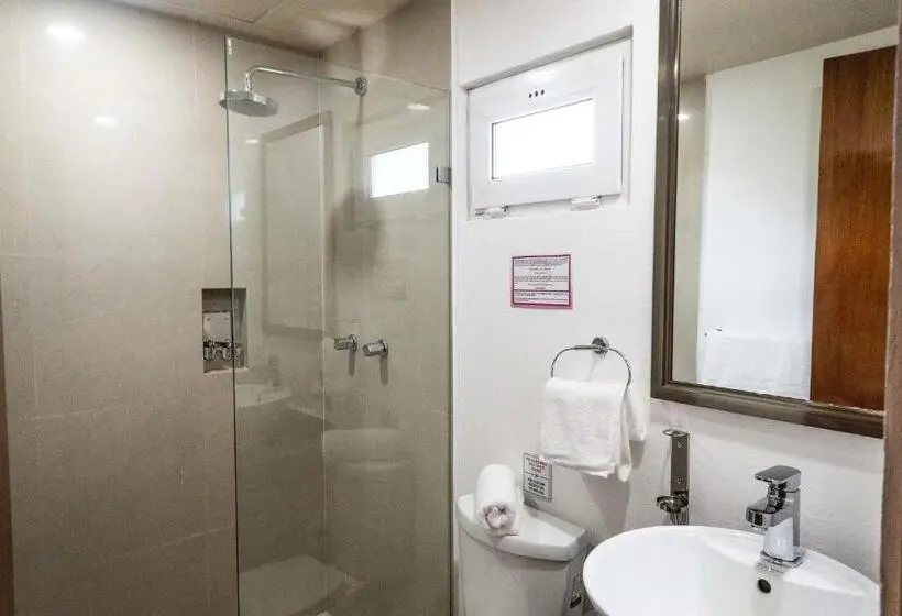 スタンダードトリプルルーム, Suites Gaby
