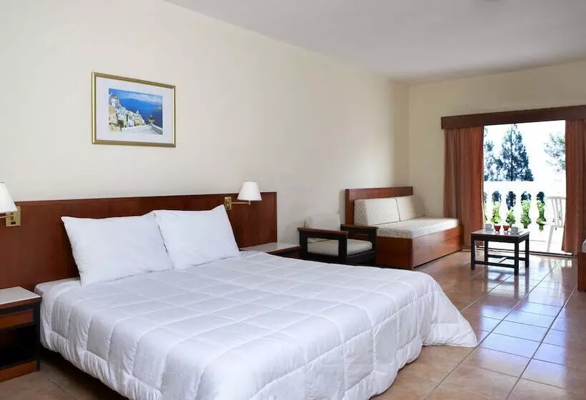 Perhebungalow Merinäkymä, Sunshine Corfu Hotel & Spa All Inclusive