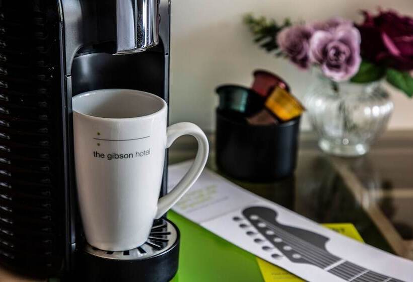 اتاق اجرایی, The Gibson