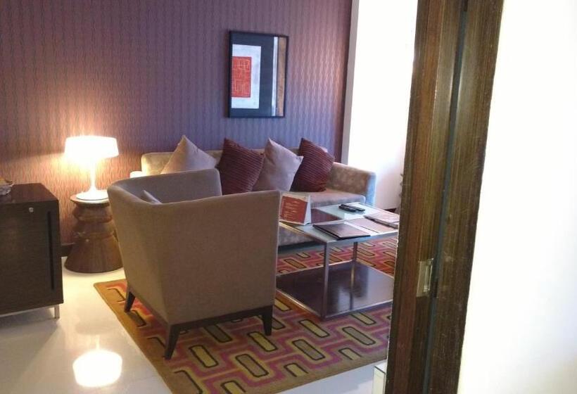 套房, The Pride Hotel, Bangalore