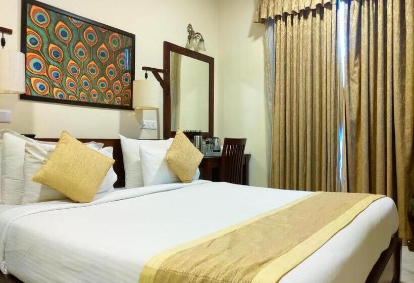 디럭스 룸, Tripli Hotels Shambhu Villas