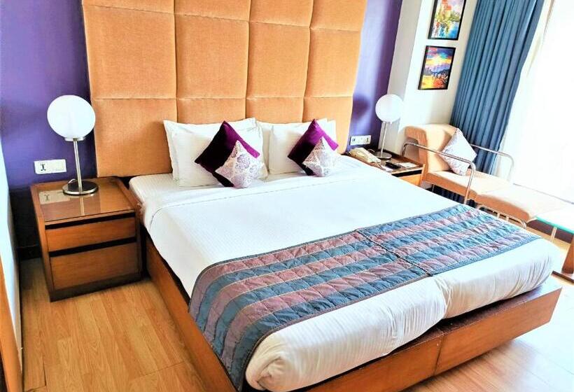 デラックスルーム, Yogi Executive, Navi Mumbai