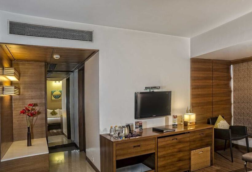 スイート, Yogi Executive, Navi Mumbai