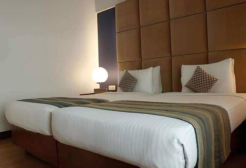 プレミアムルーム, Yogi Executive, Navi Mumbai