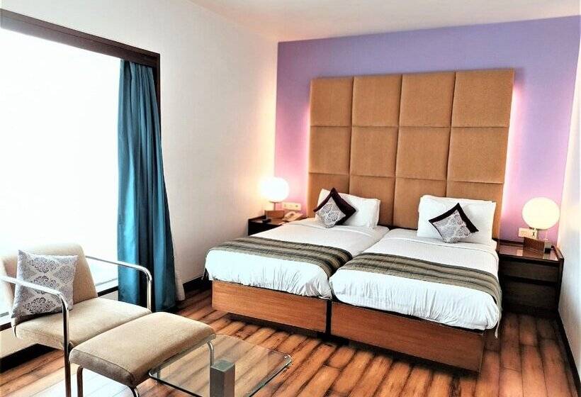 プレミアムルーム, Yogi Executive, Navi Mumbai