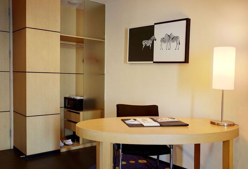 이그제큐티브 룸, Novotel Bandung