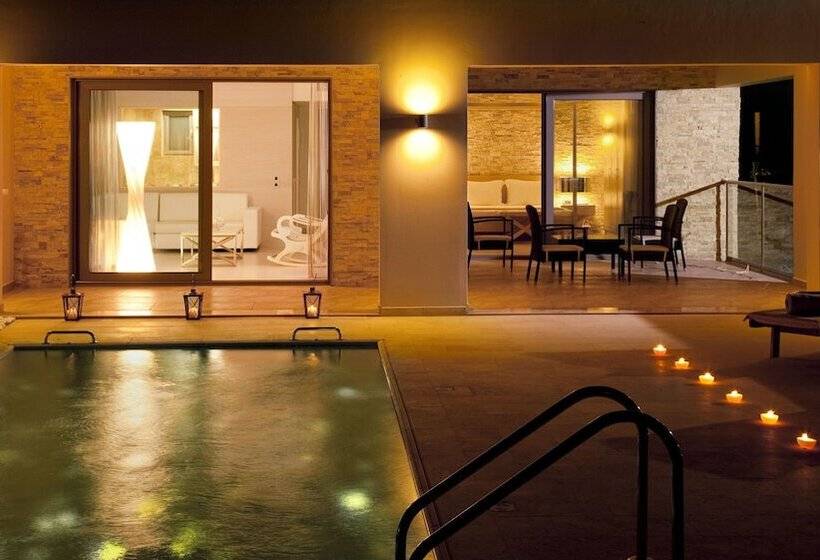 بانگلوی استاندارد, Port Royal Villas And Spa  Adults Only