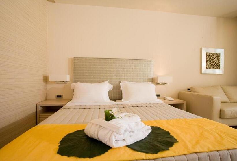 بانگلوی استاندارد, Port Royal Villas And Spa  Adults Only