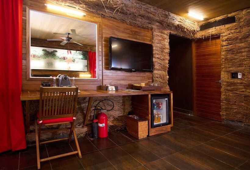 스탠다드 룸 킹사이즈 침대, Reina Roja Hotel Boutique