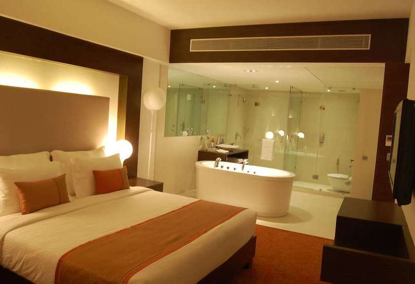 جناح, The Pride Hotel, Bangalore