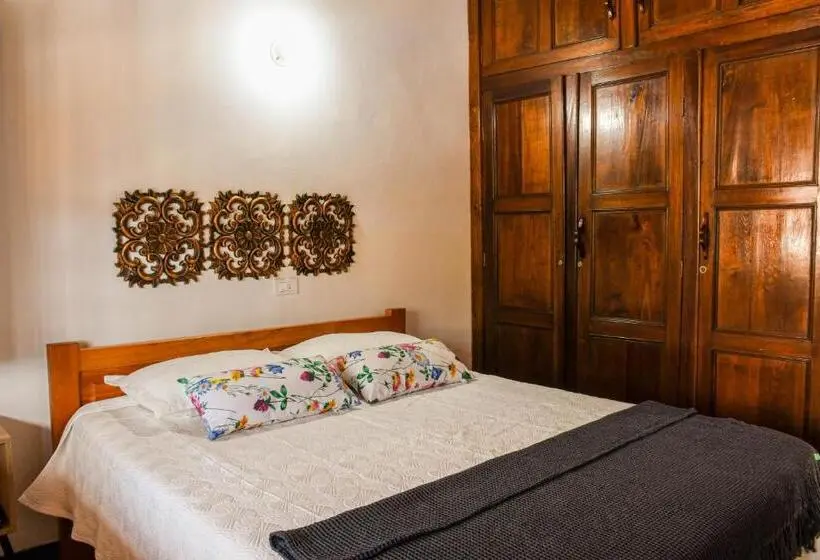 اتاق استاندارد, La Casa De Ana