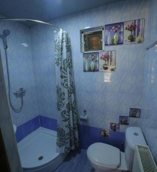 اتاق استاندارد, Hanifa