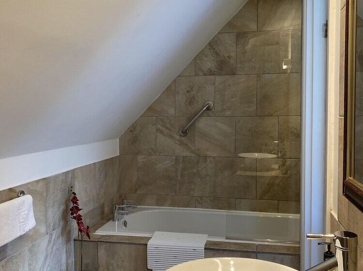 Deluxe Rum, The Countryman