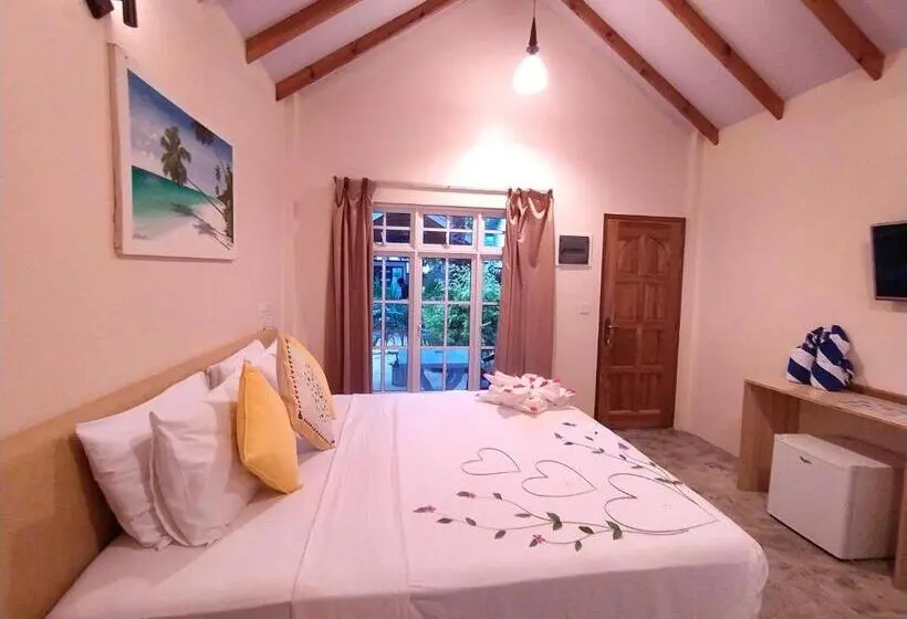 اتاق استاندارد با چشمانداز باغ, Manta Stay Thoddoo, Maldives