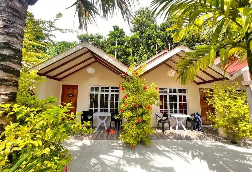 اتاق استاندارد با چشمانداز باغ, Manta Stay Thoddoo, Maldives