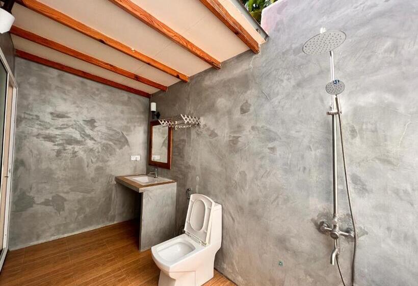 اتاق استاندارد با چشم‌انداز باغ, Manta Stay Thoddoo, Maldives