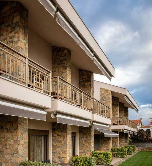 Полулюкс, Royalty Suites Seaside