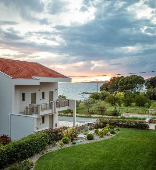 סוויטת ג'וניור, Royalty Suites Seaside