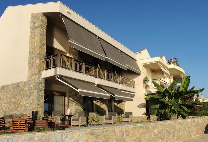 סוויטה מלכותית, Royalty Suites Seaside