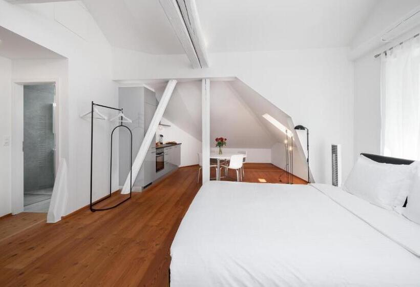 Студия Superior, The Studios Montreux   Swiss Hotel Apartments