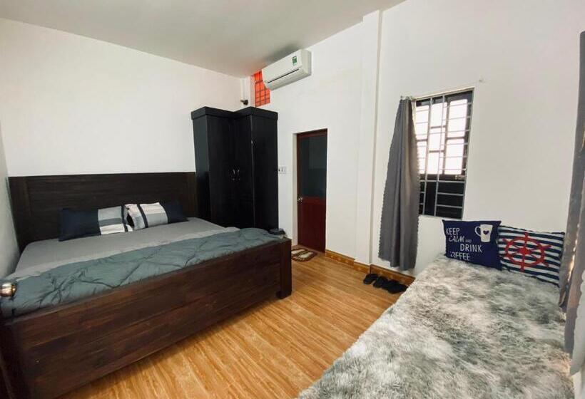 اتاق استاندارد با بالکن, Bititi Dorm