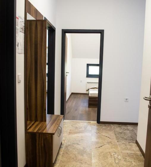 家庭套房, Stenso Rooms